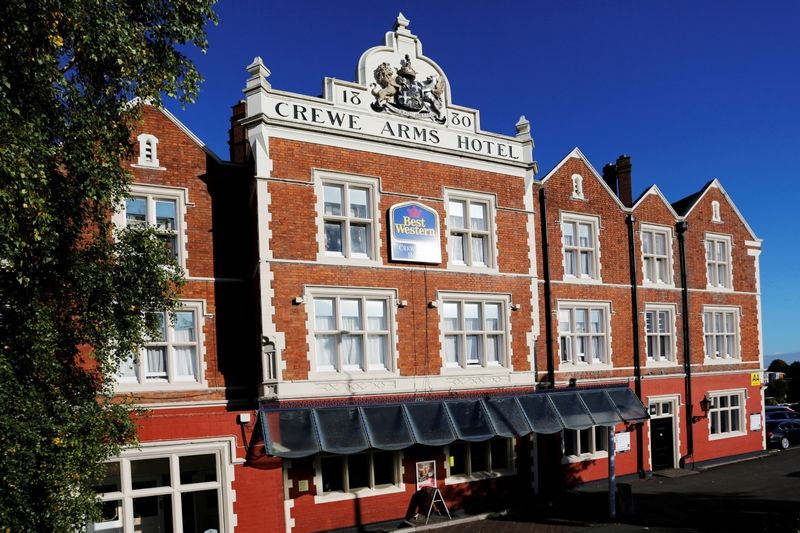 Crewe Arms Hotel Exteriör bild